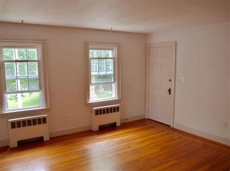 30 Mulberry St 1stflr 2bed Heatincluded Catsok Hardwoods Spacious, 30 Mulberry St 106-2, Pawtucket, RI 02860. . Apartments for rent rhode island